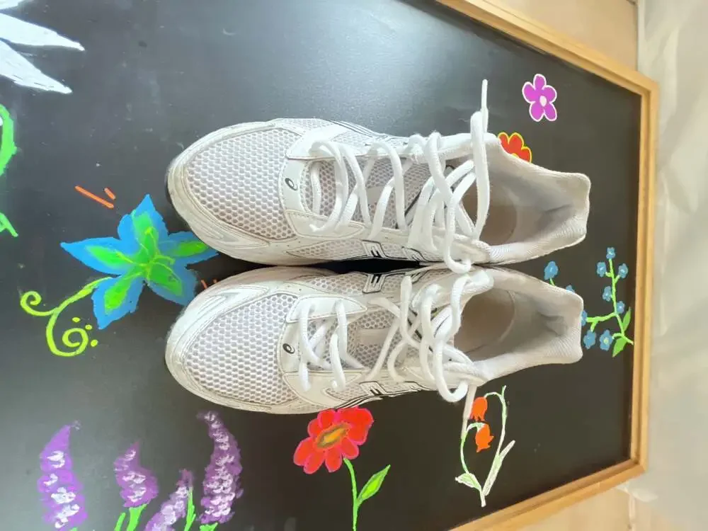 ASICS GEL-1130 White and Black Running Sneakers